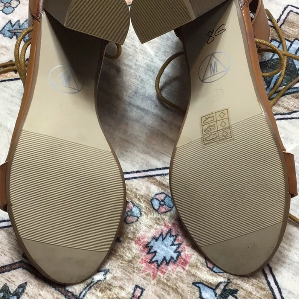 🌵 Missguided Tan Faux Leather Ankle Tie Laces Block Heel Sandals Sz.8 - Picture 6 of 8